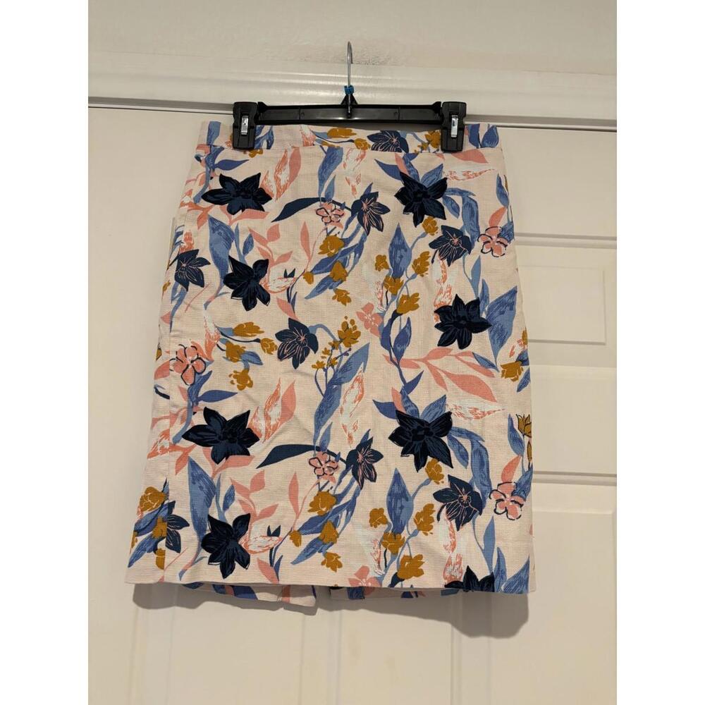 Women's J Crew floral skirt size 6 #769